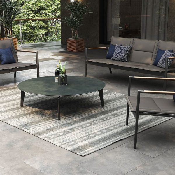 Gazelig Sofa Set With Dorus Coffee And Side Table
