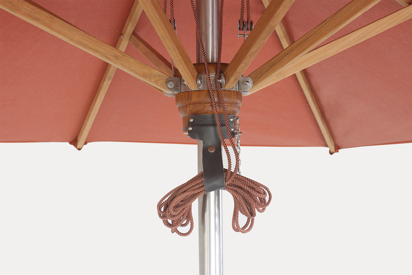 parasol terracota feature1