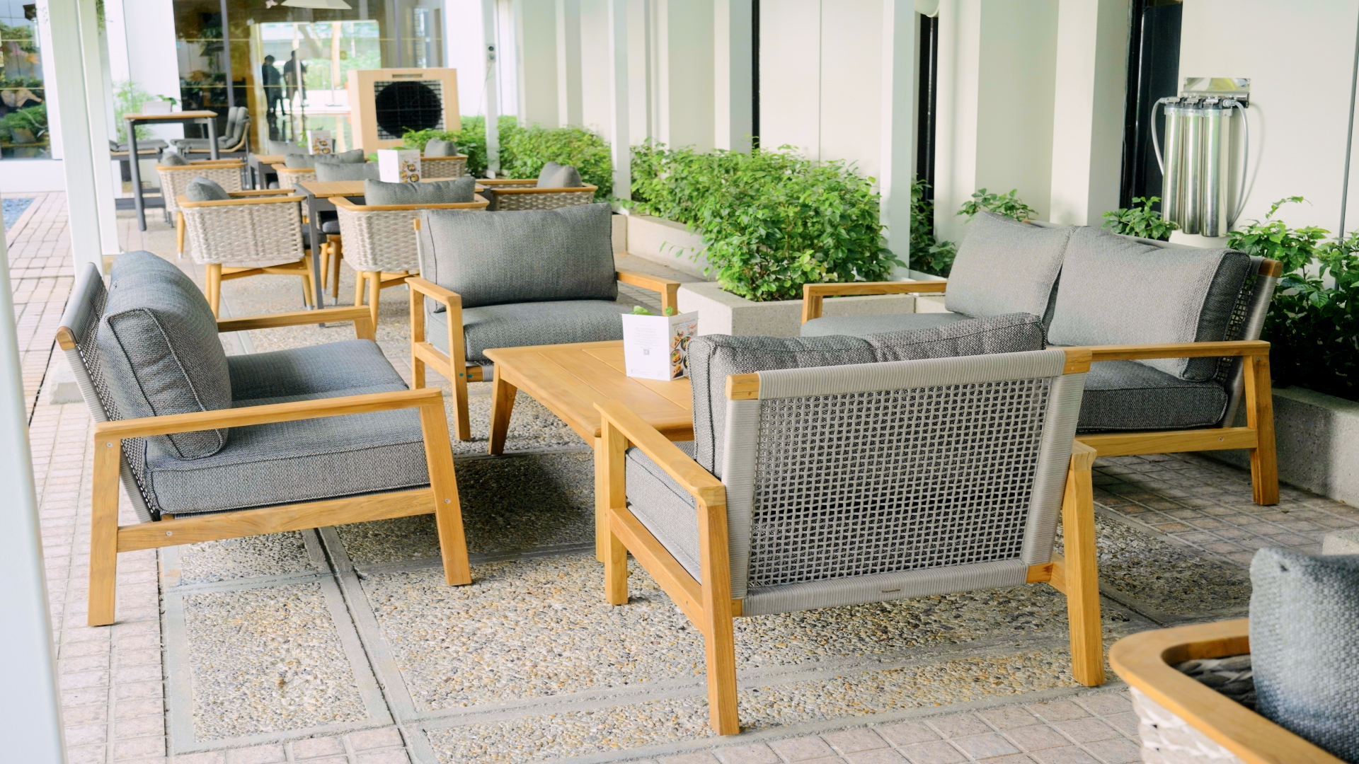outdoor furniture for Lemon Garden cafe Shangri-La Kuala Lumpur. Triconville's premium outdoor furniture